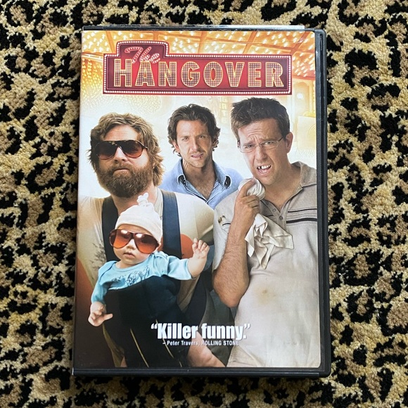 The Hangover and Knocked Up DVD Bundle - Picture 2 of 5